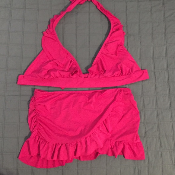 Kenneth Cole Reaction Other - 👙 Kenneth Cole Reaction Rufflicious Bikini Set S